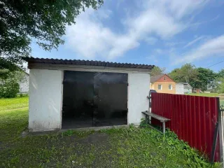 Гараж 28 кв.м и земельный участок 35 +/- 2 кв.м в Калининградской области, г. Мамоново, ул. Жабинского, дом 23. Здание: нежилое, кадастровый номер 39:21:010217:357, 1 этаж, 2000 год постройки. Участок: кадастровый номер 39:21:010217:3, разрешенное использование под существующий гараж, категория…