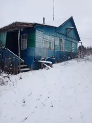 Жилое помещение, площадью 38,7 кв.м, кадастровый номер 67:12:1740101:332, месторасположение Смоленская область, д. Новомихайловское д.51 кв 2