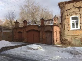 Встроенное нежилое помещение в виде первого этажа (помещения № 1,2,3,4,5,6,7) в жилом доме литер «АА1», назначение: нежилое, кадастровый номер: 45:26:070519:894 Объект культурного наследия (памятник истории и культуры города Шадринска).  Местоположение: Курганская область, город Шадринск, ул…