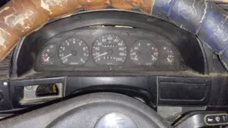 Грузовой фургон 2818-0000010-02, VIN: XSU28180B60002614, государственный регистрационный номер А862ХА73, 2006 года выпуска.