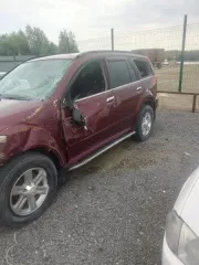 Great Wall CC 6461 KM29, 2013 г.в., госномер С884АН186, VIN Z8PFF3A5XDA057734, цвет вишневый. Повреждено левое крыло, разбита левая фара, повреждена левая боковая передняя дверь, имеются сколы и царапины на задней левой двери, повреждено левое боковое зеркало, разбит передний бампер, разбито…