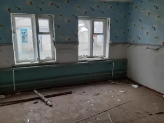 Земельный участок с кадастровым номером 40:22:082801:81, площадью 500 кв.м., расположенный по адресу: 249800, Калужская область, р-н. Ферзиковский, д. Хомяково. Имущество находится в совместной собственности с супругой должника.