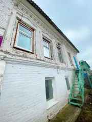 Имущественный комплекс по адресу: Волгоградская область, г. Михайловка, ул. Народная, дом 39 в составе: нежилое здание общей площадью 219,0 кв.м с кадастровым номером 34:37:010267:294, нежилое здание общей площадью 25,9 кв.м с кадастровым номером 34:37:010267:295, изгородь, уборная, земельный…