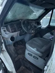 Ford Transit 300, 2008, автомобиль грузовой FORD TRANSIT 300, 2008 года, марка: FORD, модель: TRANSIT 300, VIN: WF0XXXTTFX8G82925, гос. рег. номер: С397ОМ53, год изготовления: 2008. ТС находится в залоге у ОАО «Банк Балтийское Финансовое Агентство» (ОАО «Банк БФА»).