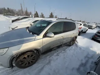 Volkswagen Tiguan 2010, легковой автомобиль, модель Volkswagen Tiguan, год выпуска 2010, VIN: XW8ZZZ5NZAG103130 (предмет залога ПАО "Совкомбанк"). Ознакомиться с имуществом можно по будням с 09:00 до 18:00, звонить по телефону +79872540172 для согласования времени осмотра по предварительной записи…