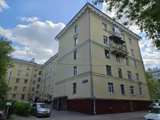 Продажа имущества, находящегося в собственности города Москвы, нежилое помещение по адресу: г. Москва ул. Коминтерна, д. 13/4, площадью 293,3 кв. м (этаж № 1), кадастровый номер: 77:02:0010008:4802 Продажа имущества, находящегося в собственности города Москвы, нежилое помещение по адресу: г. Москва…
