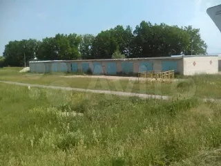 Жилой дом, адрес Россия, Республика Мордовия, Ельниковский район, с.Ельники, ул.Девятаева, д.5, площадь 136,6 кв.м., общая долевая собственность 1/5, кадастровый номер 13:07:0104008:1218. Сооружение (хоз.помещение), адрес Россия, Республика Мордовия, Ельниковский район, с.Ельники, ул.Девятаева…