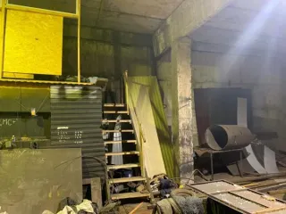 Нежилое помещение 89.2 кв.м, Лениногорск. Кадастровый номер 16:51:010501:5049, по адресу: РТ, г. Лениногорск, ул. Агадуллина, уч.25, стр.18, пом.1003, площадь 89,2 кв.м. Вид ограничений и обременений: Запрет на совершение регистрационных действий и аресты наложенные судебными приставами…