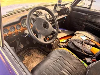 Автомобиль ВАЗ 2106 1974 года выпуска, государственный номер О543УЕ163, VIN отсутствует.