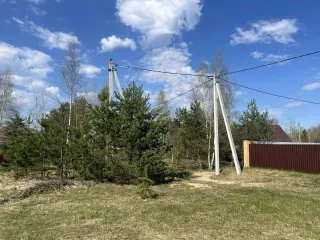 Земельный участок 1200 кв.м, Shaturskiy r-n, Moskovskaya obl. Местоположение установлено относительно ориентира, расположенного в границах участка. Почтовый адрес ориентира: обл. Московская, р-н Шатурский, с/о Лузгаринский, д.Левинская, ул. б/н., кадастровый номер участка : 50:25:0070415:71…