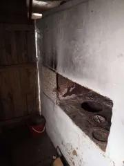 Жилой дом: кадастровый (условный) номер: 18:06:018041:56 на земельном участке, кадастровый (условный) номер: 18:06:018041:13 по адресу: Удмуртская Респ, с Грахово, ул Советская, дом 122