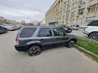 FORD ESCAPE 2004 <p>Автомобиль легковой, марка FORD ESCAPE, г.в. 2004, VIN: 1FMYU02Z25KA62963. Аккумуляторная батарея автомобиля разряжена. Автомобиль находится в залоге. Залогодержатель ПАО "Сбербанк России".</p>