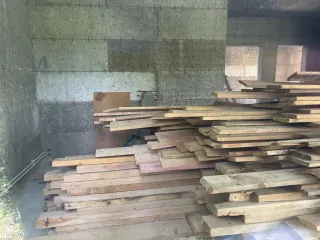 Жилой дом 181,8 кв.м и земельный участок 1000 кв.м, Ленинградская область Жилой дом, площадью: 181,8 кв.м., с кадастровым номером: 47:01:1509001:651, расположенный на земельном участке, площадью: 1000+/-22 кв.м., с кадастровым номером: 47:01:1509001:152, адрес: Российская Федерация, Ленинградская…