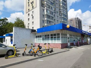 Помещение 411.6 кв. м, Москва. Площадь 411,6 кв. м, номера на поэтажном плане: этаж 1, пом. I, ком. 1, 2, 2в, 2г, 3, 3а, 3б, 3в, 3г, 4 - 6, 6а, 7 - 9, 9а, 10, 13, 13а, 19, 19а, 19б, 19в, 19г. Адрес: г. Москва, муниципальный округ Западное Дегунино, Коровинское шоссе, дом 25/30, помещение 1/1.