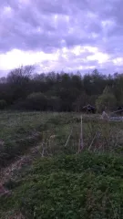 Жилой дом, Новгородская область, Шимский район, ст. Уторгош, ул Лесорубов, д. 12, кадастровый номер 53:21:0121604:241, расположенный на земельном участке по адресу: Новгородская обл, Шимский р-н, ж/д ст Уторгош, ул Лесорубов, д. 12, кадастровый номер 53:21:0121604:161.