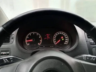 Volkswagen Polo 2011 года, VIN: XW8ZZZ61ZBG017721, госномер: Н873ТР154.