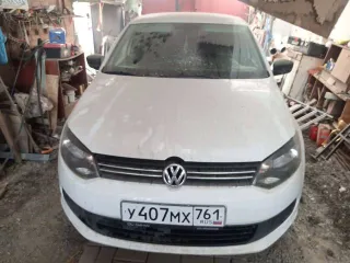 Volkswagen Polo 2014 года, 85 л.с., АКПП. Идентификационный номер (VIN): XW8ZZZ61ZFG010483. Государственный номер: У407МХ761.
