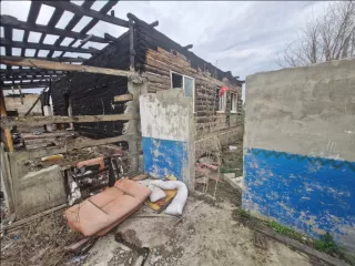Земельный участок с домом. Состояние аварийное.  

Земельный участок, площадь 698 кв.м., земля с/х назначения, для садоводства. Адрес: РФ, Самарская область, м.р. Сызранский, с.п. Варламово, поселок Варламово, садовое товарищество КСТ Сельмаш, участок 43. Кадастровый номер: 63:33:0213006:250…