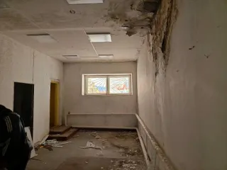 Нежилое помещение 169,8 кв.м Пермский край Помещение, назначение: нежилое, Этаж №1, общей площадью 169,8 кв.м, кадастровый номер: 59:37:0510105:1014, адрес объекта: Российская Федерация, Пермский край, муниципальный округ город Березники, село Пыскор, улица Мира, дом 16