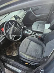 Opel Astra 2013 года, 116 л.с., пробег 122492 км, автоматическая коробка передач. VIN: XUFPE5DD4E3001658, государственный регистрационный знак В018ТА799.