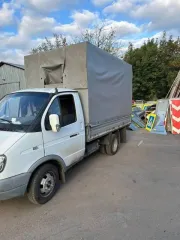 GAZ Gazel 3302 2003, автомобиль бортовой, марка: GAZ Gazel; модель: 3302; категория ТС: B/N1; год изготовления: 2003, цвет: белый; VIN: XTH33020031911519, ПТС: 52 КР 784019, г/н: В067МУ97
