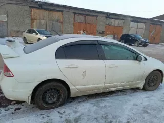 легковой автомобиль HONDA CIVIC HYBRID, 2008 г/в, vin отсутствует, модель, номер двигателя LDA-1354006, номер кузова FD3-1203998, цвет белый. Рабочее состояние не проверялось, вмятина на левом заднем крыле, не на ходу. Должник Бренинг Е.Н. Обременения: залог, запреты судебного пристава исполнителя…