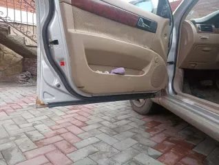 Автомобиль Daewoo Lacetti, 2003 г.в., государственный регистрационный знак Н501ХС55, VIN: KLANA19VD3K892177 цвет серебристый.