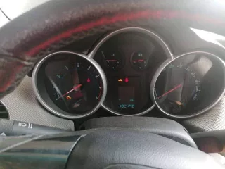 Автомобиль: марки СHEVROLET, модель CRUZE, год выпуска 2012, VIN XUFJF695JC3048990, цвет черный металлик, кузов № XUFJF695JC3048990