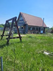 Жилой дом 111,4 кв.м и земельный участок 2000 кв.м, Челябинская область. Дом 111,4 кв.м и земельный участок 2000 кв.м в Челябинской обл. Жилой дом, общей площадью 111,4 кв.м., кадастровый номер 74:07:2000020:413 и земельный участок, общей площадью 2000 кв. м., кадастровый номер 74:07:2000020:14…