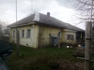 Земельные участки 1040 кв.м, 1600 кв.м и жилой дом 65.6 кв.м, доли 3/4, Вологодская область. Земельный участок с кадастровым номером 35:28:0102024:17, расположенный по адресу: Вологодская область, р-н. Грязовецкий, с/а. Юровская, д. Анопино площадью 1 040 м. кв., доля в праве ¾. Земельный участок с…