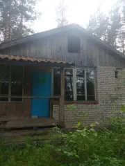 Нежилое здание кардон 57,2 кв.м и земельный участок 3953 кв.м, Новгородская область, м.о. Хвойнинский, д. Миголощи. Нежилое здание (кардон), площадь 57,2 кв. м, кадастровый номер 53:18:0000000:660, расположенное по адресу: Новгородская область, Хвойнинский муниципальный округ, деревня Миголощи…