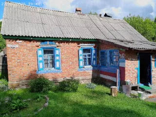 Нежилое здание 35 кв.м и земельный участок 1367 кв.м, Брянская область. Нежилое здание, площадью 35,0 кв.м., земельный участок площадью 1367 кв.м, расположенные по адресу: Российская Федерация, Брянская область, городской округ Новозыбковский, деревня Малый Кривец, улица Речная, дом 46…