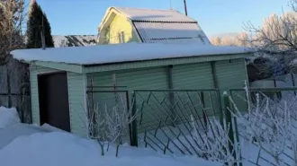 Жилое здание 55 кв.м. и земельный участок 1510 кв.м., Ленинградская область. Жилое здание, площадь: 55кв.м., кадастровый номер: 47:23:0318001:316 и земельный участок , площадь: 1 510кв.м., категория земель: Земли населенных пунктов, разрешенное использование: для ведения личного подсобного…