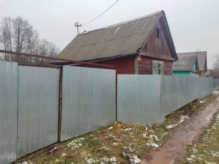 Жилое строение 13 кв.м, земельный участок 351 кв.м, Владимирская обл., Кольчугино. Жилое строение без права регистрации проживания, расположенное на садовом земельном участке, кадастровый номер: 33:18:000708:335, назначение: нежилое; адрес местонахождения: Владимирская обл., г. Кольчугино, п. Белая…