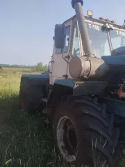 Трактор Т-150К, 1988 года выпуска, VIN: 447424, двигатель № 889559, цвет комбинированный, государственный регистрационный знак 6006 СК 55, паспорт транспортного средства ВЕ 243580