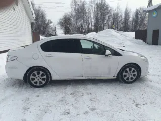 Peugeot 408, 2014 года, 120 лс, 101803 км, АКПП, автомобиль легковой, марка PEUGEOT, модель 408, год изготовления 2014, VIN Z8T4D5FS9EM005579.