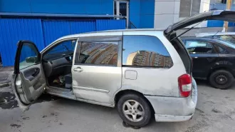 МАЗДА MPV, VIN отсутствует, 2001 года выпуска, г/н О176АЕ790, Мощность  кВт/л.с.   99.0/135.0, Рабочий объём двигателя  см3  1991, цвет – серый. ПТС 50РМ415286, СТС 9921 168923 Наименование собственника: Коновалов Максим Игоревич