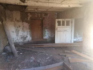 Жилой дом, площадью 43,1 кв.м., кадастровый номер – 58:15:0380101:490, земельный участок, площадью 500 кв.м., кадастровый номер – 58:15:0380101:79, по адресу: Пензенская область, Лопатинский район, с. Старый Карлыган, ул. Центральная, дом 13. Техническое состояние дома не удовлетворительное…