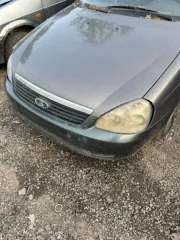 Автомобиль Лада 217030 Приора (LADA 217030 PRIORA), госномер У849МЕ124, 2013 г.в., VIN XTA217030D0446682, двигатель № 3236899, цвет коричневый. В нерабочем состоянии, частично разукомплектован. По кузову имеются вмятины. Документы отсутствуют.