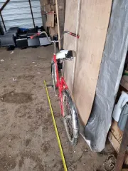 Велосипеды, самокаты, кресло-коляска, запчасти. Составной лот: велосипеды, самокаты, кресло-коляска, годные остатки отдельных узлов, деталей, агрегатов, материалов (в сборном виде) велосипедов. Подробный состав лота приведен в информационном сообщении. Состояние и недостатки имущества в…