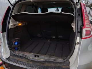 Renault Scenic 2010 года, 106 лс, 220596 км, легковой автомобиль, марка Renault Megane Scenic, VIN VF1JZ0B0643682481, 2010 г.в.