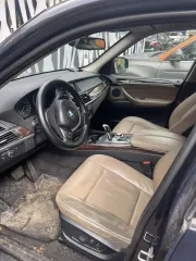 Bmw X5 2008 Автомобиль марки BMW модель X5 2008 г.в. VIN-номер WBAFE41030L157471 ВНИМАНИЕ НА ДОБАВЛЕННУЮ ЦИФРУ В АДРЕСЕ ЭЛ. ПОЧТЫ! ЗАПРОСЫ ПРИНИМАЮТСЯ посредством их направления на электронную почту kozyulinjuri5@yandex.ru Местонахождение имущества: г. Москва, ул.50 летия Октября, 29Б (дворовая…