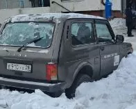 Легковой автомобиль LADA 4x4 3D, 2019 год. VIN ХТА212140К2353741, двигатель объемом 1.69 литра, мощность 82.9 л.с.
