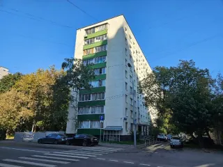 Жилое помещение, 83,3 кв.м, Москва, ул. Куусинена, д. 4А, к. 5, кв. 622 (этаж №1), кадастровый номер 77:09:0005006:2009. Вид жилого помещения: жилое. Общая площадь: 83,3 кв.м.
