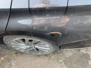 Lexus ES 2018 года выпуска, VIN: JTHB11B1302004841.