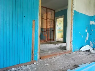 Нежилое здание 468,9 кв. м и земельный участок 3865 кв. м Рязанская область Здание, назначение - нежилое, 2-этажное, общей площадью 468,9 кв. м, К№ 62:04:1450101:363; земельный участок, площадью 3865 кв. м, К№ 62:04:2260106:261, разрешенное использование: административные здания, офисы, конторы…