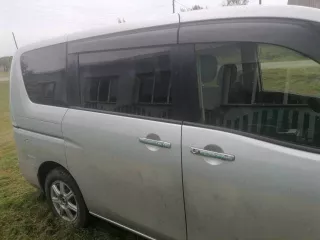 NISSAN SERENA 2012г.в., VIN: NS26 007137, двигатель №: MR20 285089B БЕНЗИНОВЫЙ ,цвет: серебристый.
