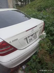 Легковой седан Mercedes-Benz c200, 2002 г.в., кузов WDC2030452R062861, грз. Р461ОН125.