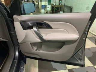 Acura MDX 2008 года, 304 лс, 352077 км, полный привод, АКПП. Транспортное средство ACURA MDX 2008 года выпуска, VIN 2HNYD28698H544218, гос. номер В020НТ197. Машина в хорошем техническом состоянии. Был заменён мотор на пробеге 307 т.км , перебирали АКПП примерно 220 т.км. Фары передние, замена линз…