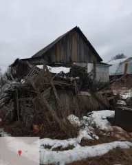Нежилое здание 51 м2 Ярославская обл Нежилое здание вместе с земельным участком, расположенное по адресу: Ярославская обл., Угличский округ, д. Зубково, д. 12. Требует ремонта, с существенным износом. Количество этажей : 1 Общая площадь: 51 Кадастровый номер: 76:16:010220:19 Материалы наружных стен…